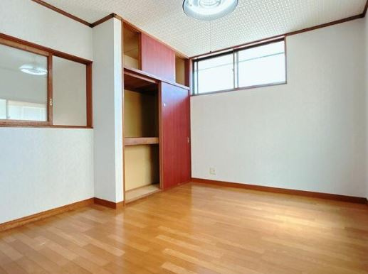 【中古】比企郡鳩山町小用リフォーム中古住宅の洋室|2F洋室です