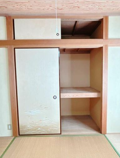 【中古】比企郡鳩山町小用リフォーム中古住宅の収納