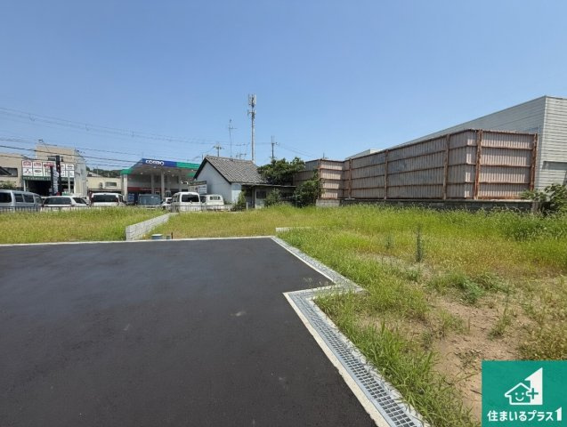 羽曳野市誉田　新築一戸建ての外観|周辺は落ち着いた街並みの住宅地！子育てがしやすい住環境です！まだ未完成ですが、現地でしかわからない事もございます。是非一度ご覧ください。