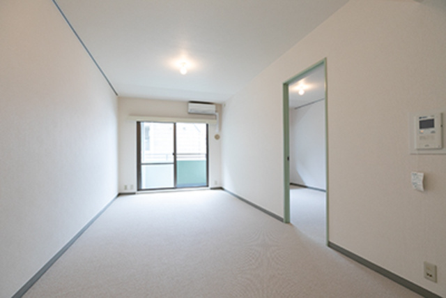 【居間・リビング】 | パーク・ノヴァ調布 | ※写真は同タイプ住戸です。