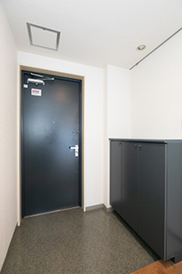【玄関】 | パーク・ノヴァ調布 | ※写真は同タイプ住戸です。