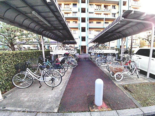 【駐輪場】の画像