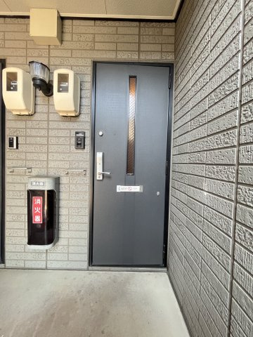 TMKホープⅠK棟の玄関|イメージ202号室の写真