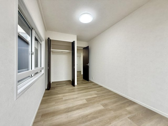 西区宝地町の子供部屋