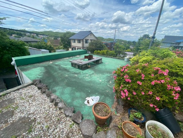 神戸市北区道場町生野の一戸建ての庭