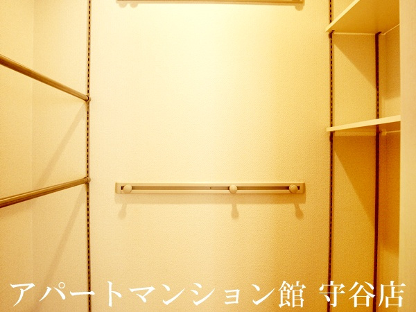 アルティスタBの収納