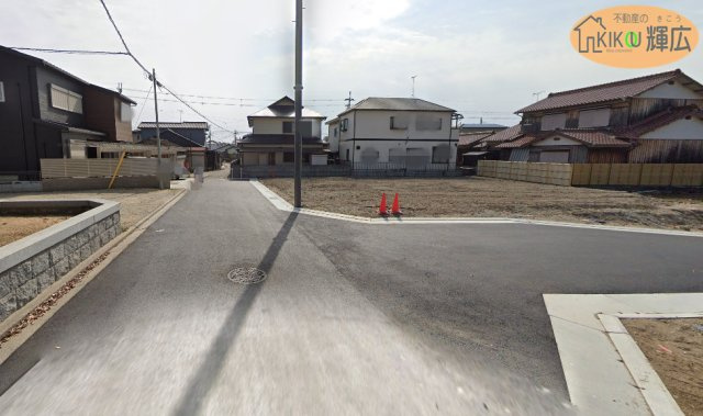 加古川市尾上町12期口里（全2棟）1号棟の前面道路含む現地写真