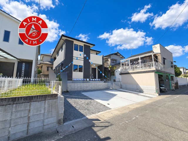 太宰府市青山4丁目第3-1棟（1号棟）の前面道路含む現地写真|見学の時間などお気軽にお問い合わせ下さい。