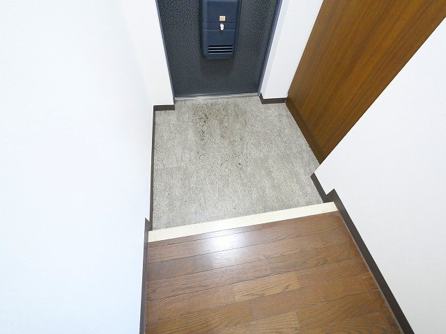 ライオンズマンション富雄Ａの玄関|落ち着いた玄関です