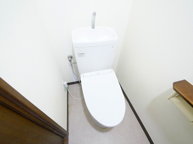 ライオンズマンション富雄Ａのトイレ|コンパクトで使いやすいトイレです