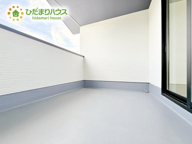 【バルコニー】 | ひたちなか市足崎3期　新築戸建　3号棟 | 人気が高いインナーバルコニーを採用♪天候を気にせず洗濯物を干せ、紫外線も気にせずに済みます(*^^)v