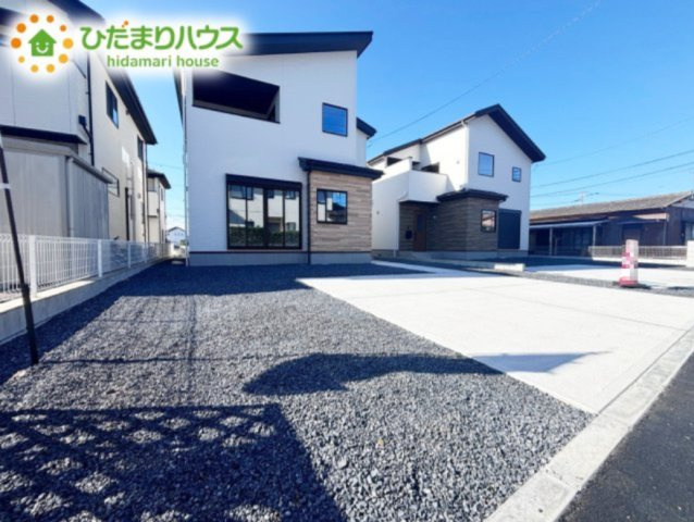 【駐車場】 | ひたちなか市足崎3期　新築戸建　3号棟 | マイホームなら駐車場代がかかりません。しかも、自宅の駐車場で洗車が出来ます！今までコイン洗車に行っていた手間も省けて、節約にも繋がります(^^♪