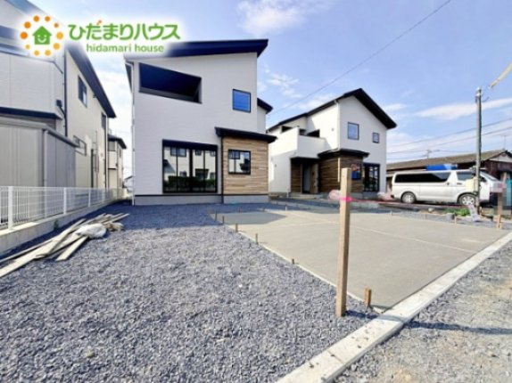 【駐車場】 | ひたちなか市足崎3期　新築戸建　3号棟 | マイホームなら駐車場代がかかりません。しかも、自宅の駐車場で洗車が出来ます！今までコイン洗車に行っていた手間も省けて、節約にも繋がります(^^♪