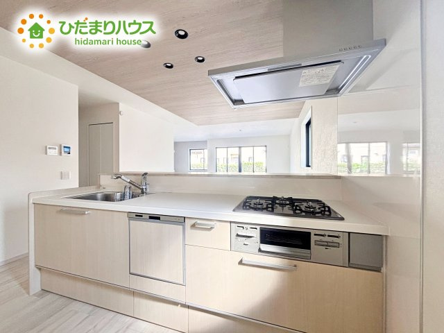 【キッチン】 | ひたちなか市足崎3期　新築戸建　3号棟 | ご夫婦やお子様と料理をする時間が楽しくなる使い勝手の良いキッチンです(^^)/