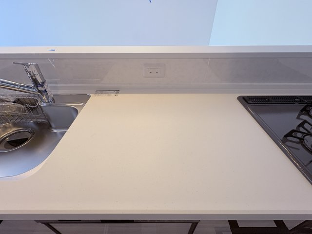 【限定1棟】西原町小那覇新築戸建てのキッチン