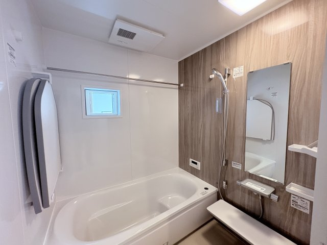【限定1棟】西原町小那覇新築戸建ての浴室