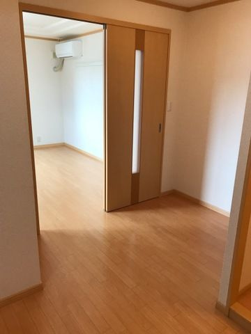 ピュアフォレストの居間・リビング