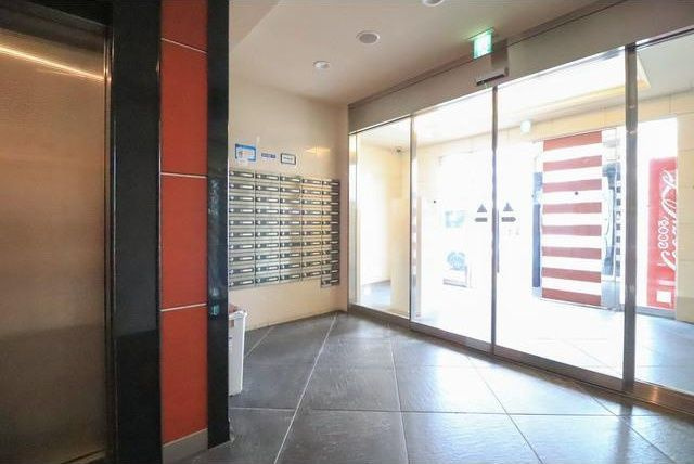 アスリート本町リバーウエストのロビー