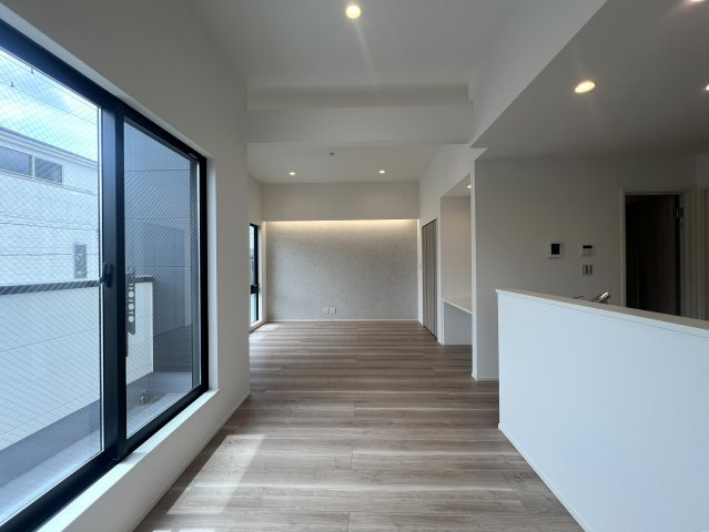 KAWAWA～KAWAWA～KAWAWA～横浜市内とはいえゆったりとした時間が流れる街、そう、川和。な【都筑区川和町新築戸建】の居間・リビング|使いやすい居間です