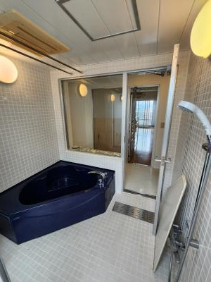 トゥニール河原町の浴室