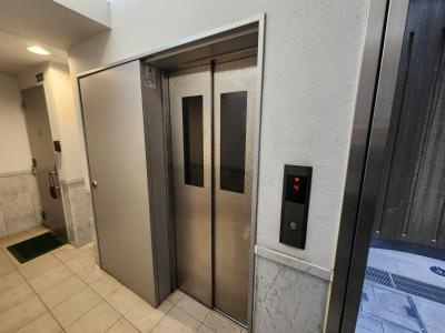 トゥニール河原町のその他共用部分|エレベーター