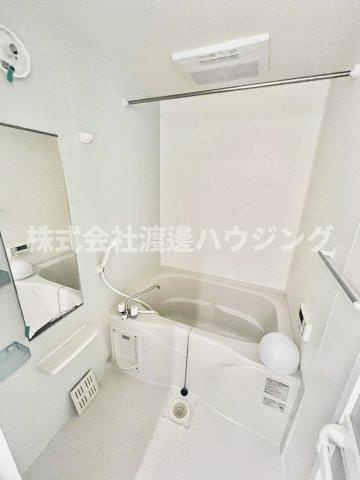 クレメント岡山の浴室