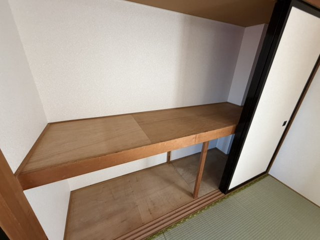 想定年間賃料501.6万円　想定利回り12.54％　RCの収納|205号