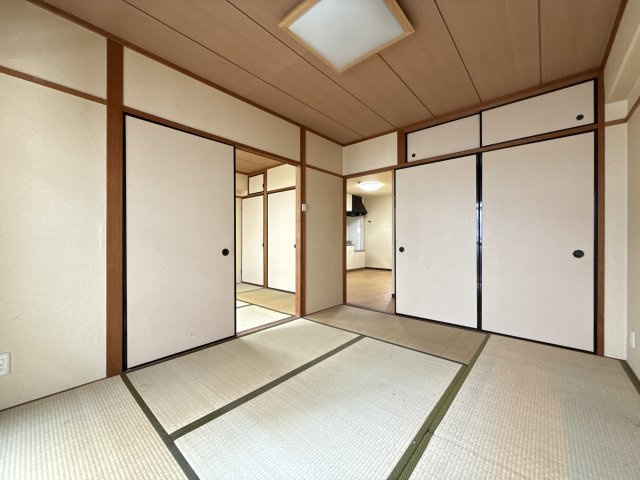 ハイツミノルの和室