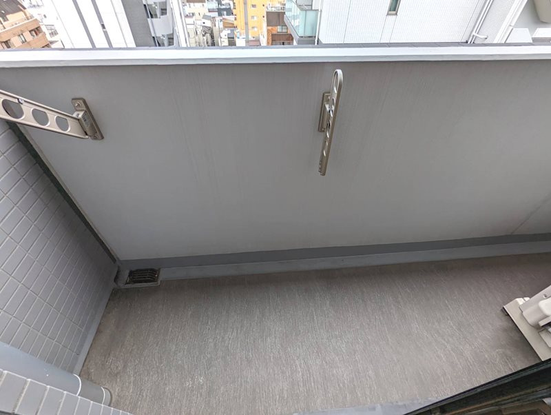 ステージグランデ新御徒町アジールコート のバルコニー