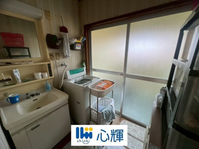 【脱衣所】 | 宇部市西平原2丁目 中古住宅／4DK・2階建