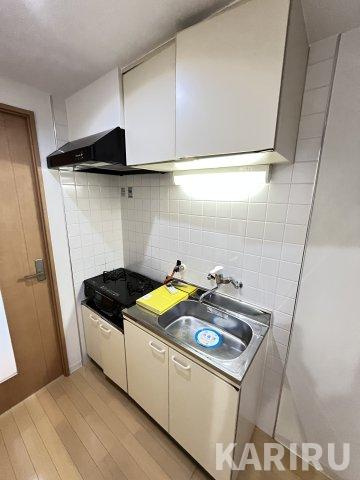 ソレアード京橋のキッチン|同物件別部屋の写真です