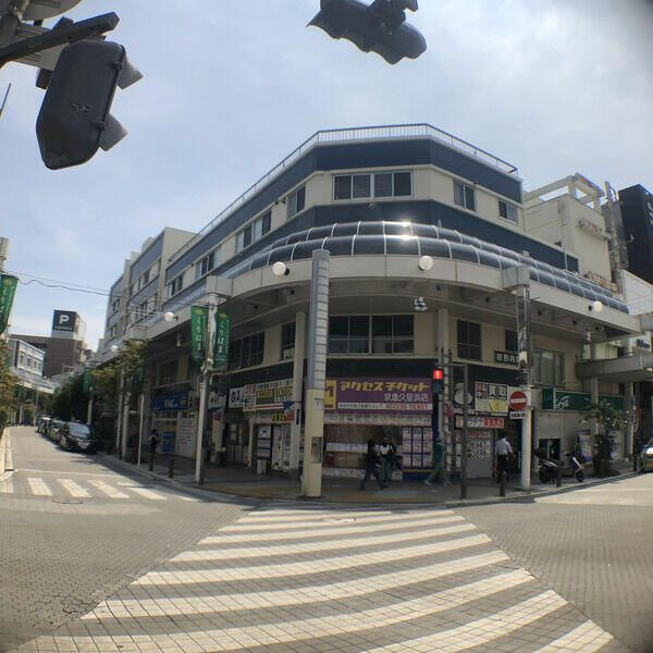 横須賀市久里浜４丁目の賃貸マンションの外観