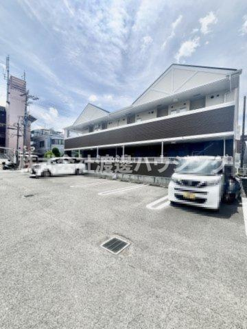 セイバリースクエア Aの駐車場