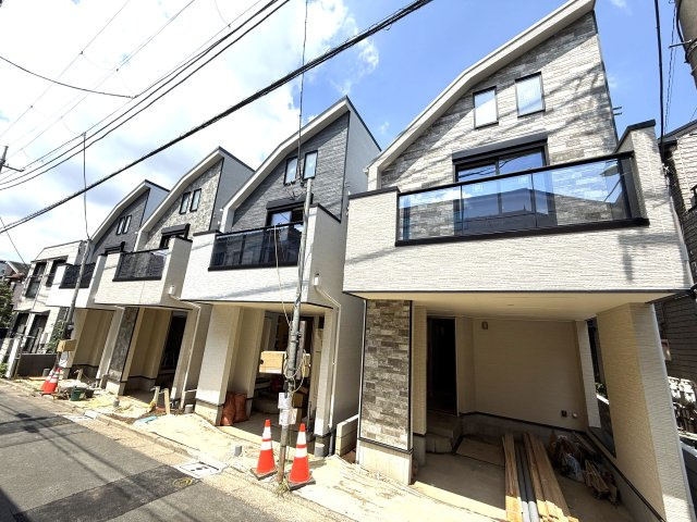 【仲介手数料４４０万円が無料！！】■学芸大学駅１５分■三軒茶屋駅１５分■南道路■ＬＤＫ２２帖の画像