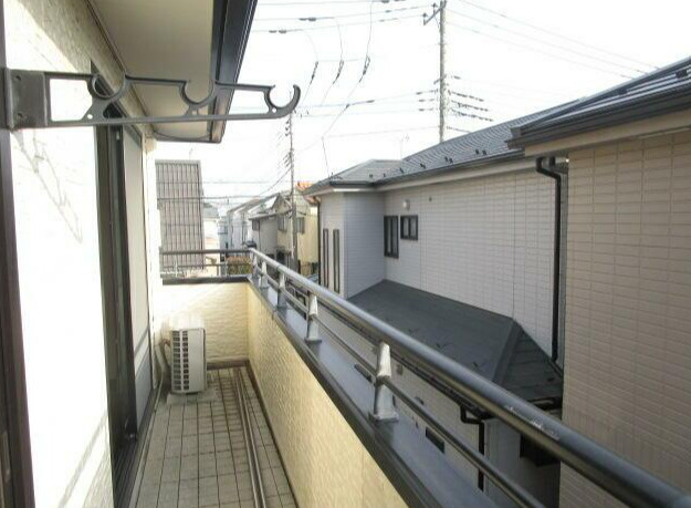 府中市新町１丁目の一戸建てのバルコニー