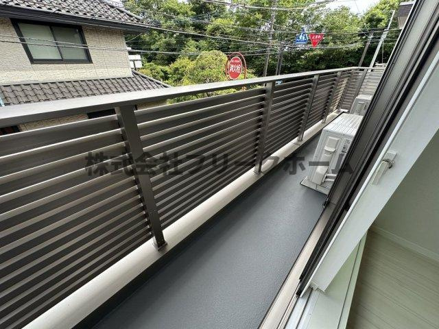 武蔵野市西久保１丁目の賃貸マンションのバルコニー
