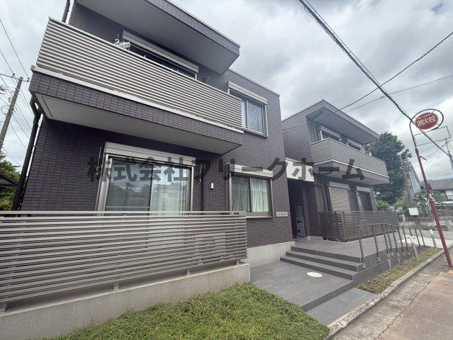 武蔵野市西久保１丁目の賃貸マンションの外観