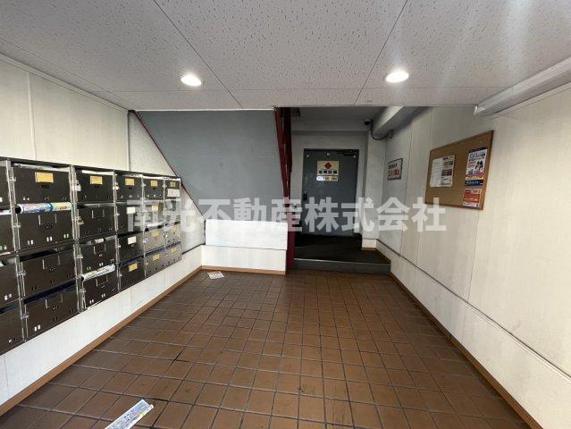 アリタマンション長瀬のエントランス
