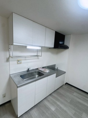 【キッチン】 | サンヒルズマンション | 収納付のキッチンはガスコンロ設置可