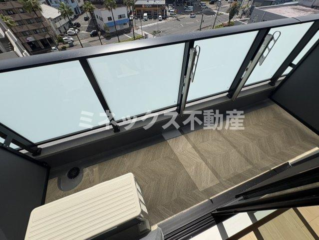 【玄関】 | サンライズ江平中町