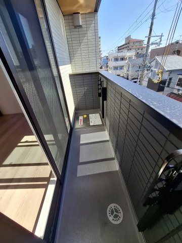 上甲子園廣和レジデンスのバルコニー