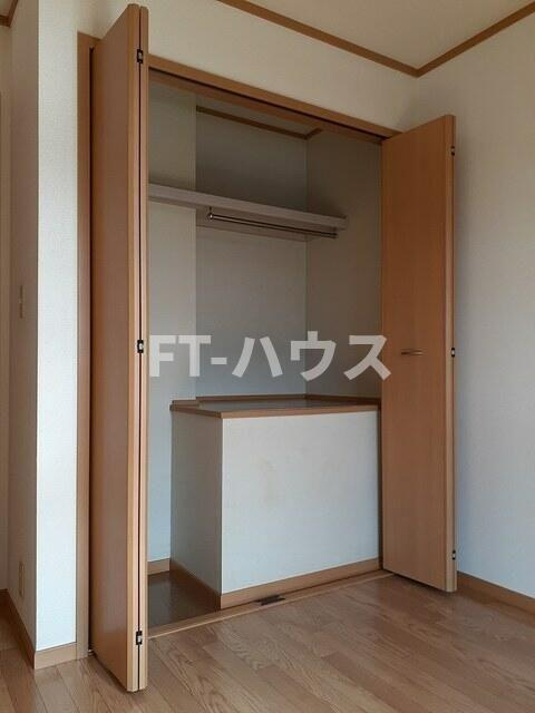 エレガントハイツの収納