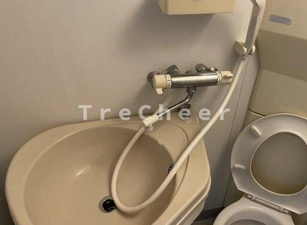 西日暮里駅前ハイツの洗面所