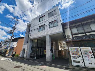 デトムワン四条大宮の外観
