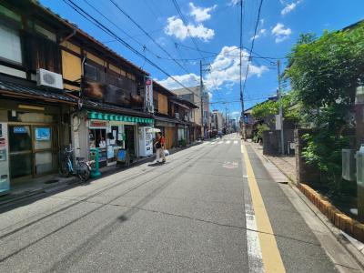 デトムワン四条大宮の周辺|前面道路