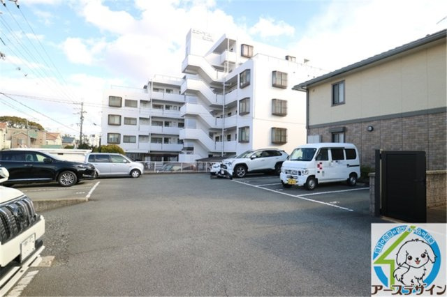 カーサアリビオの駐車場|※パース写真