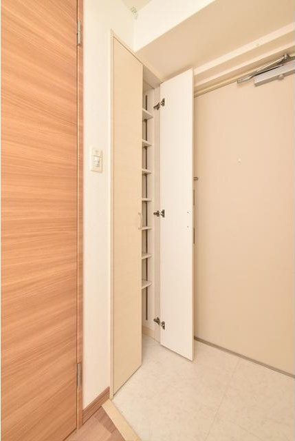 リッツ難波南Ⅱの玄関