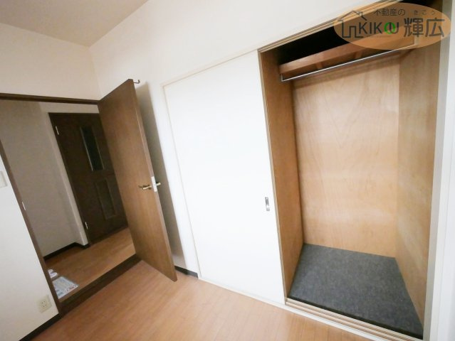 グランコート加古川南　3階の収納