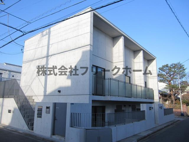 三鷹市下連雀１丁目の賃貸マンションの外観