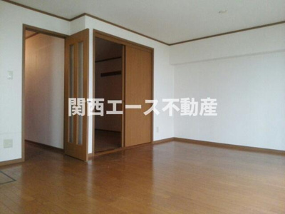 【寝室】 | シャン・ド・フルールⅠ番館